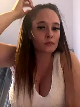 LollyLove  online show from 12.16.25