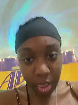 Snapshot of HennessyBaby21 chatting on 03.15.26 HennessyBaby21 online show from 03.15.26