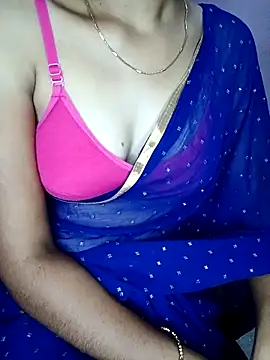 Snapshot of Nidhi_lovely chatting on 05.07.26 Nidhi lovely online show from 05.07.26