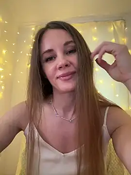 LucieMack online show from 02.26.26