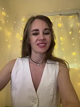 LucieMack online show from 05.27.26