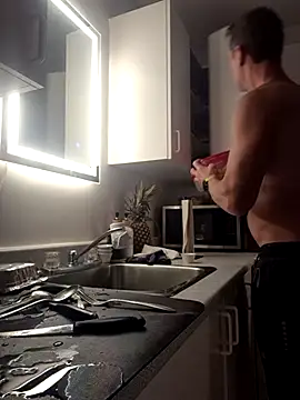 Snapshot of ironleg69 chatting on 10.17.25 ironleg69 online show from 10.17.25