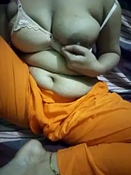 Snapshot of Maria_Mahi chatting on 02.13.26 Maria Mahi online show from 02.13.26