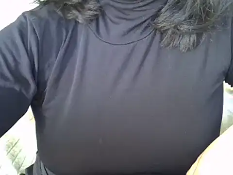 Snapshot of ITALIANASISIXX chatting on 11.03.25 ITALIANASISIXX online show from 11.03.25