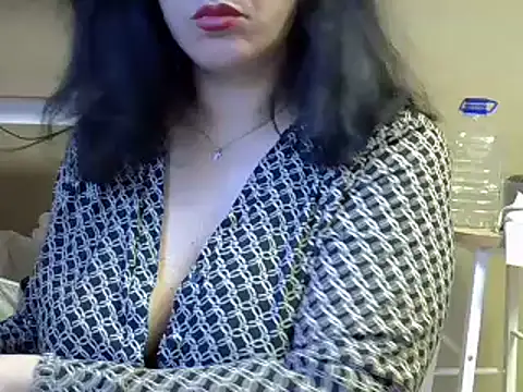 ITALIANASISIXX online show from 12.23.25