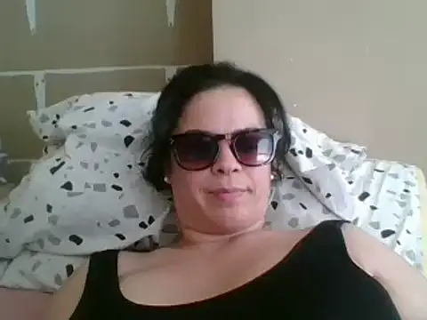 ITALIANASISIXX online show from 04.30.26