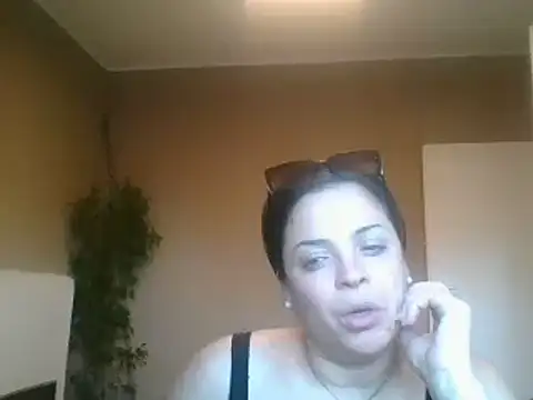 ITALIANASISIXX online show from 06.06.26