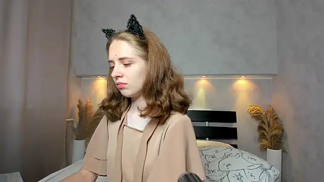 Snapshot of Camilla_Kelly chatting on 09.14.25 Camilla Kelly online show from 09.14.25