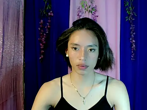 Snapshot of cyd_twink chatting on 10.01.25 cyd twink online show from 10.01.25