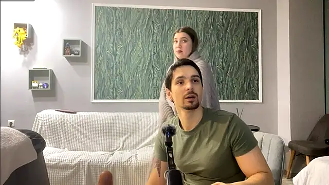 Snapshot of VelvetMiley chatting on 03.08.26 VelvetMiley online show from 03.08.26