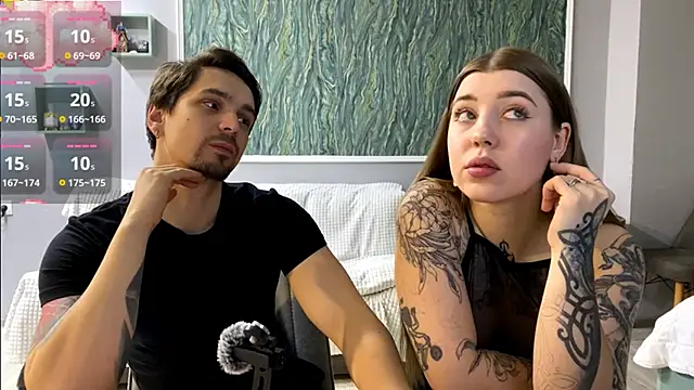 Snapshot of VelvetMiley chatting on 03.10.26 VelvetMiley online show from 03.10.26