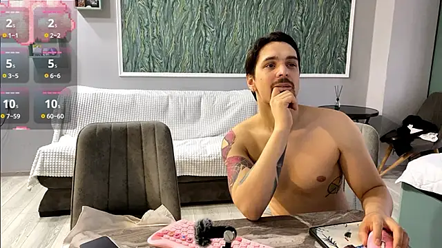 Snapshot of VelvetMiley chatting on 03.15.26 VelvetMiley online show from 03.15.26