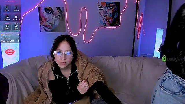 lau ra queen online show from 02.02.26