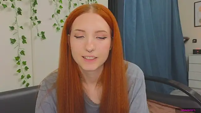 Snapshot of Olivia_Rid_ chatting on 10.03.25 Olivia Rid online show from 10.03.25