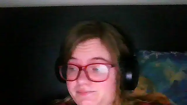 Moonolighta online show from 10.11.25