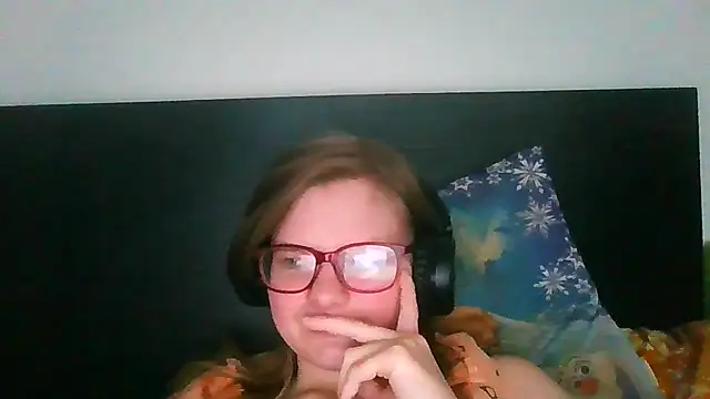 Moonolighta online show from 03.03.26