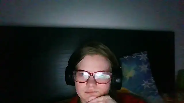 Moonolighta online show from 03.14.26