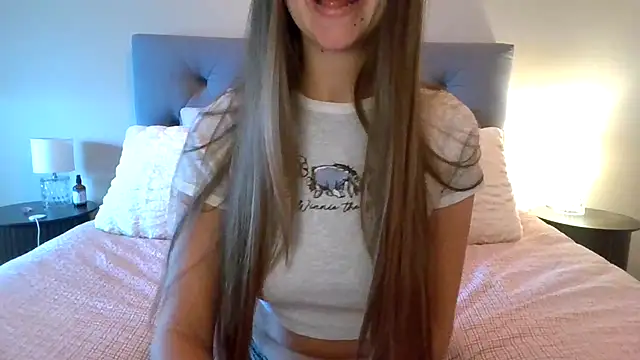 TaylorWest62 online show from 10.18.25