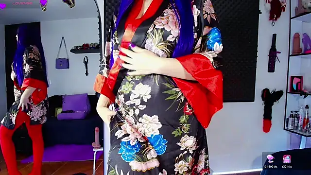 karlamoon23 online show from 07.22.26