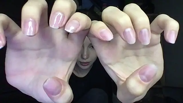 Yuna5343 online show from 10.18.25