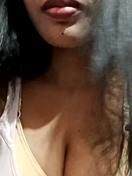 kaviyaponnu0987 online show from 09.27.25