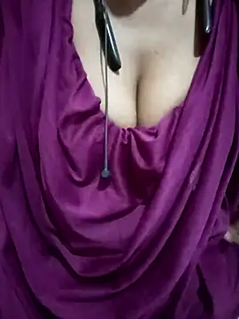 Snapshot of kaviyaponnu0987 chatting on 02.07.26 kaviyaponnu0987 online show from 02.07.26