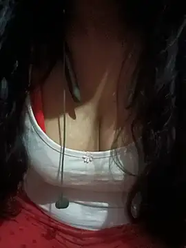 kaviyaponnu0987 online show from 07.28.26