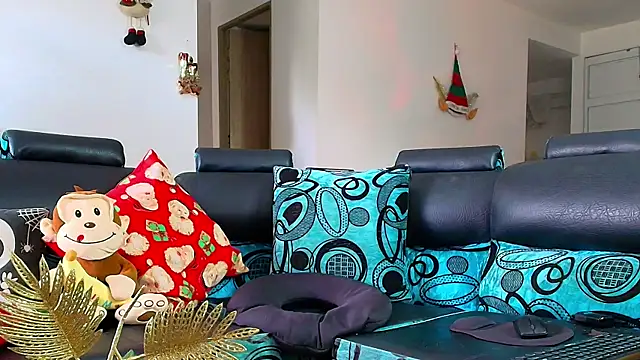 Snapshot of DaveSoldier chatting on 12.21.25 DaveSoldier online show from 12.21.25