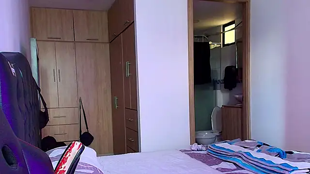 Snapshot of DaveSoldier chatting on 02.19.26 DaveSoldier online show from 02.19.26