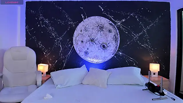 ShaniaDaniels online show from 11.04.25