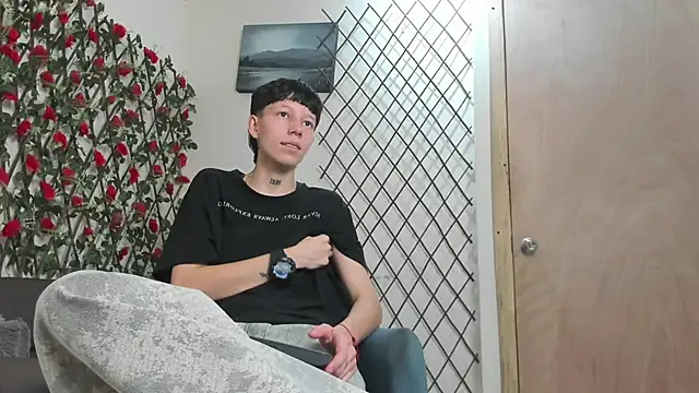 LiamBrown09 online show from 06.23.26