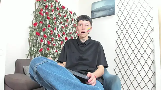 LiamBrown09 online show from 07.07.26