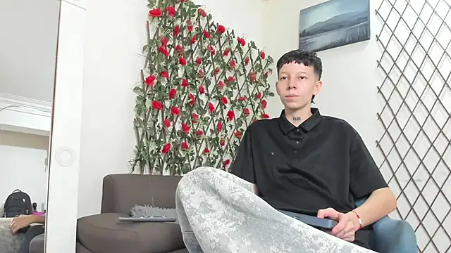 LiamBrown09 online show from 07.11.26