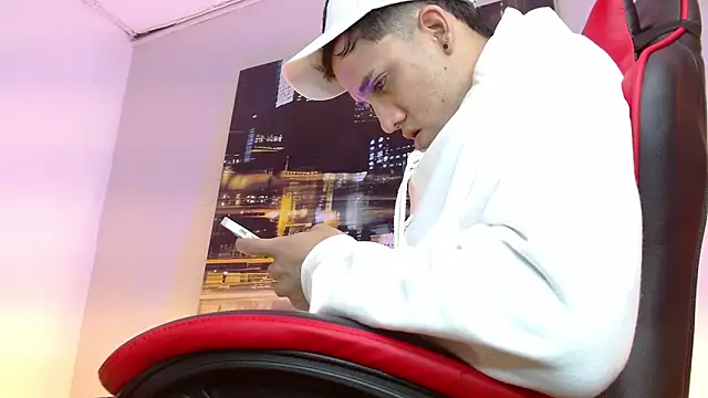 alexgiraldo   online show from 03.17.26