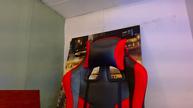 Snapshot of alexgiraldo__ chatting on 07.11.26 alexgiraldo online show from 07.11.26