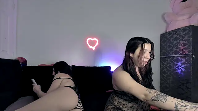 Snapshot of nina_lovez chatting on 11.22.25 nina lovez online show from 11.22.25