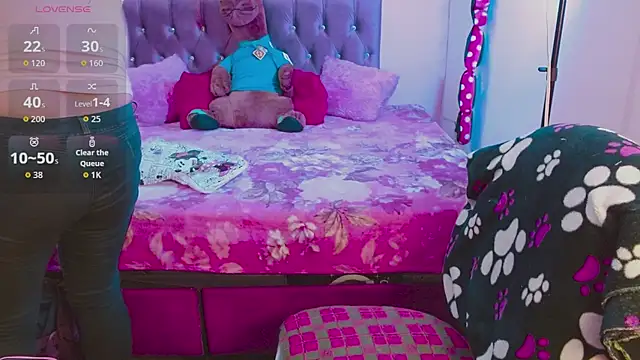 Snapshot of Estrella__sex chatting on 10.05.25 Estrella sex online show from 10.05.25