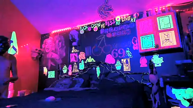 Splash Queen420 online show from 07.17.26