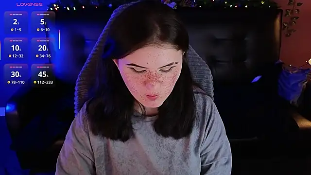 Snapshot of Dark_Shine chatting on 01.07.26 Dark Shine online show from 01.07.26