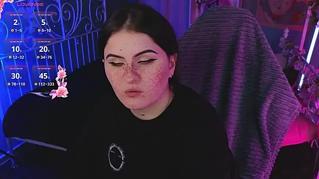 Snapshot of Dark_Shine chatting on 01.17.26 Dark Shine online show from 01.17.26