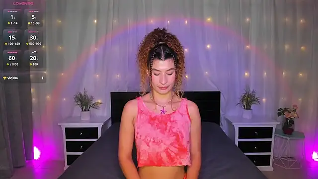 Evolet Bee online show from 01.08.26