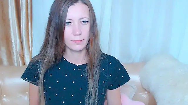 Bom Mia Bom online show from 10.19.25