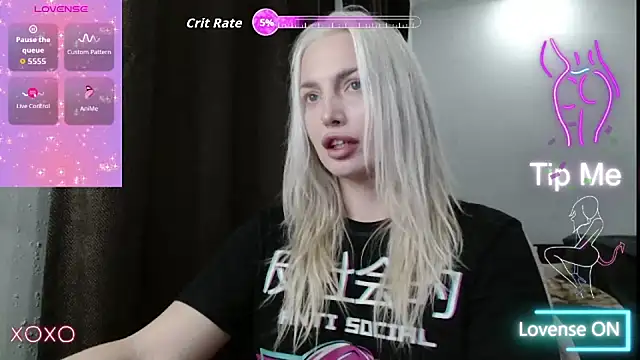 Snapshot of SpaceMarsi chatting on 11.03.25 SpaceMarsi online show from 11.03.25