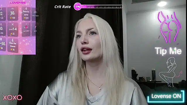 Snapshot of SpaceMarsi chatting on 12.05.25 SpaceMarsi online show from 12.05.25