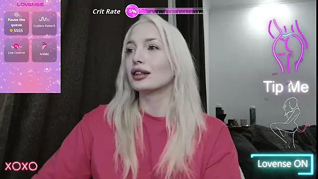 Snapshot of SpaceMarsi chatting on 12.05.25 SpaceMarsi online show from 12.05.25