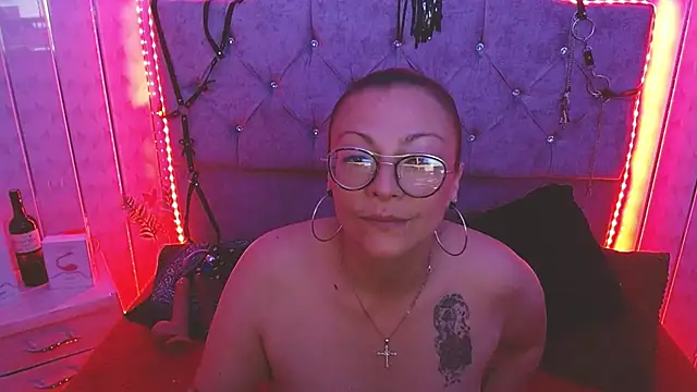 Susanahotsexxx online show from 11.04.25