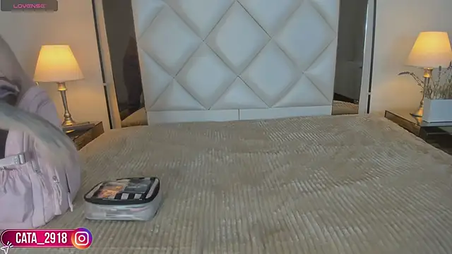 Snapshot of Megan_DH chatting on 09.25.25 Megan DH online show from 09.25.25