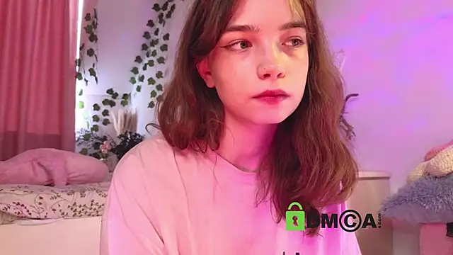 Snapshot of Evi_Brook chatting on 07.01.26 Evi Brook online show from 07.01.26
