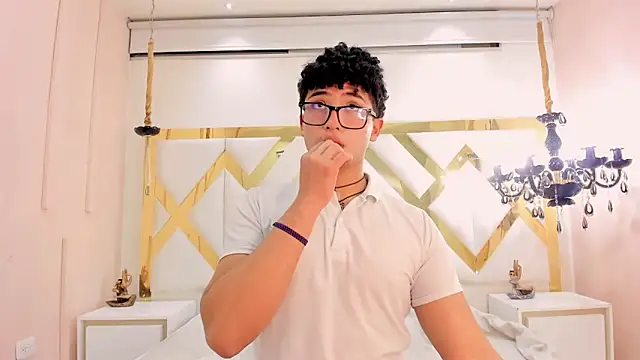 Valentin0 3 online show from 10.25.25