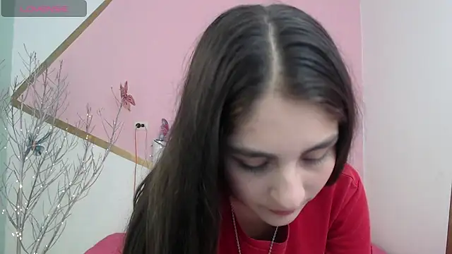 Snapshot of sofi_san chatting on 09.15.25 sofi san online show from 09.15.25